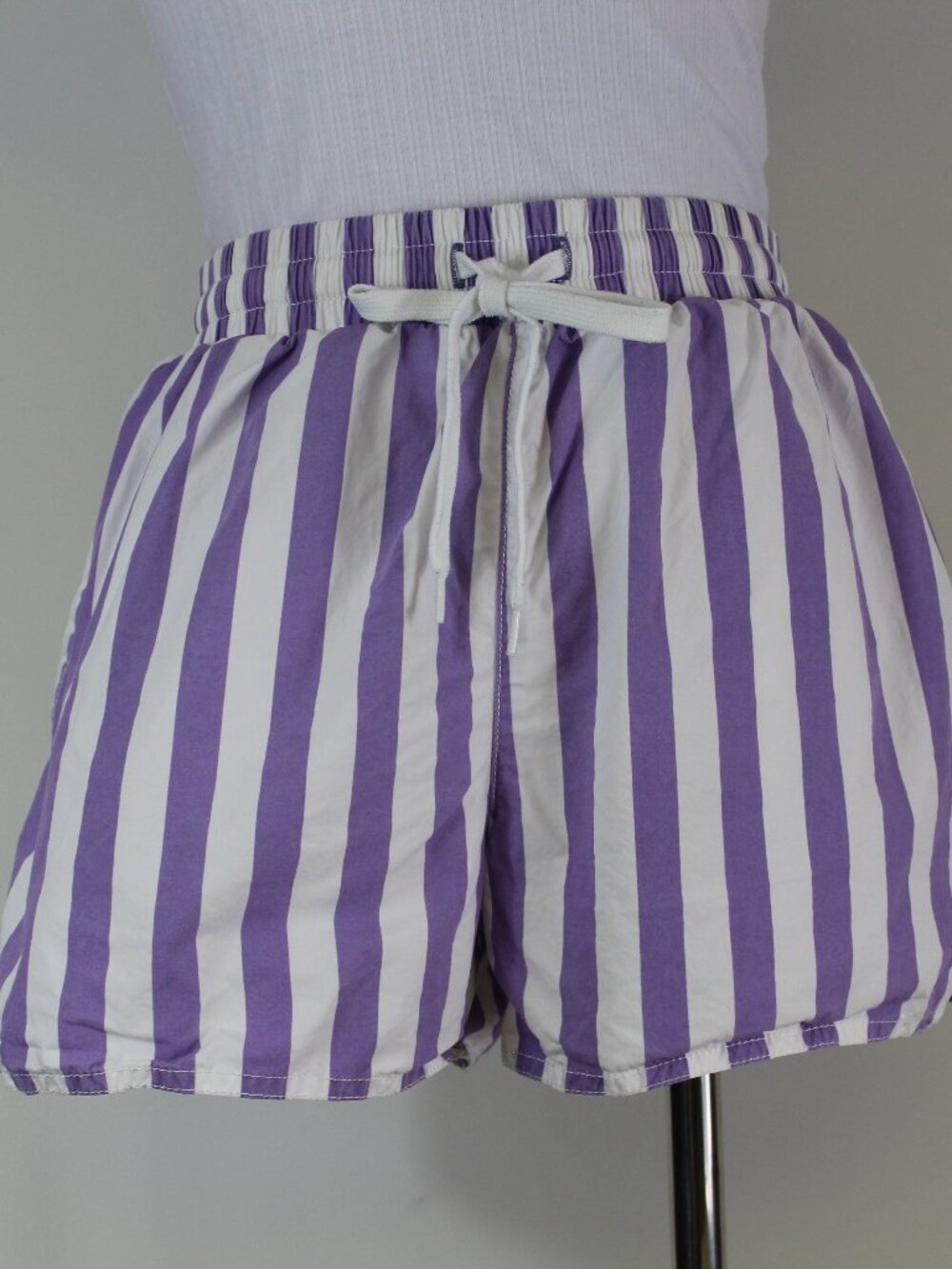 Urban Outfitters Purple White Striped Shorts Medium Drawstring Elastic Waist Sum
